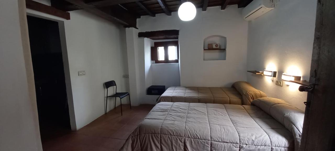 Albergue Turistico "San Blas" De Oliva De Plasencia 外观 照片